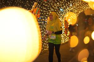 BIB: 50112
                            <button type="button" onclick="openModal(21750198)" class="btn btn-primary btn-sm float-right btn-popup" data-toggle="modal" data-target=".modal-high-quality">
                        <i class="fas fa-shopping-cart"></i> Add to Cart
                    </button>
                                            <button type="button" onclick="isThisMe(21750198, true)" class="btn btn-success btn-sm float-right btn-popup btn-isme hidden" data-toggle="tooltip" data-placement="bottom" title="นี่คือรูปของคุณใช่ไหม คลิกที่นี่เพื่อเอาเข้าอัลบั้ม">
                        <i class="fas fa-plus"></i> Add to album
                    </button>
                    <button type="button" onclick="isThisMe(21750198, false)" class="btn btn-warning btn-sm float-right btn-popup btn-isnotme hidden">
                        <i class="fas fa-ban"></i> Remove from album
                    </button>